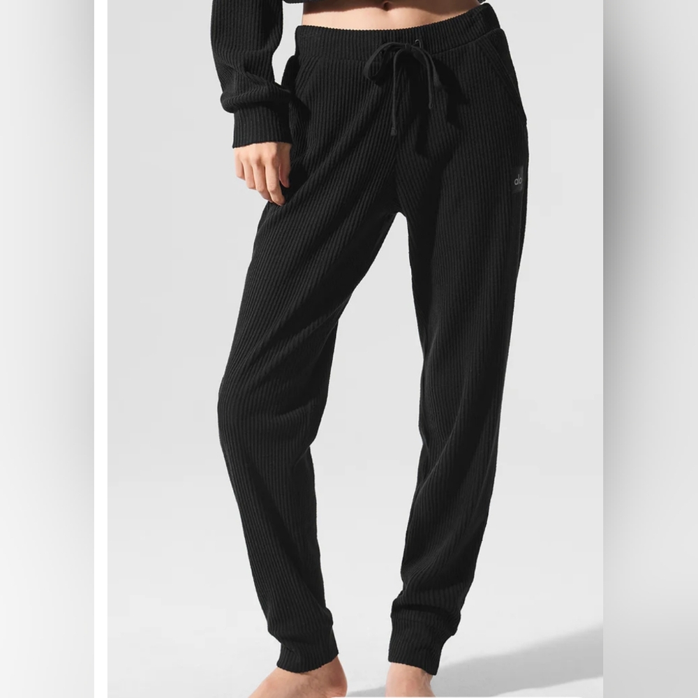 Alo Muse Sweatpants
